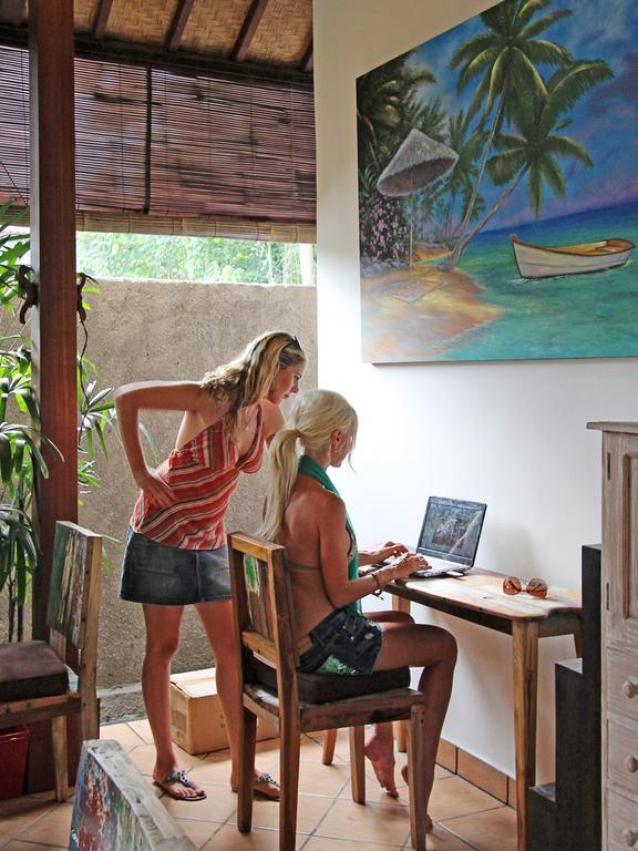 Mojo Resort Canggu Exterior foto